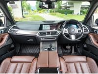 BMW X5 xDrive45e M Sport LCI ปี 2022 สีดำ รูปที่ 15